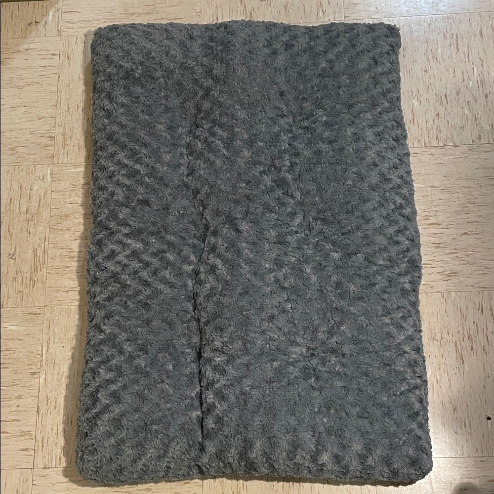 Pet Pad Plush Gray Blue Non Skid Animal Crate Throw Bed